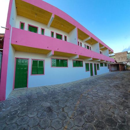 Vila Da Flor - Acomodacoes A 50 Mts Da Praia Prado Luaran gambar